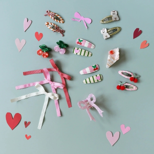 Sweet Bow Claw Clip