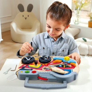 Игрушка Бизиборд 